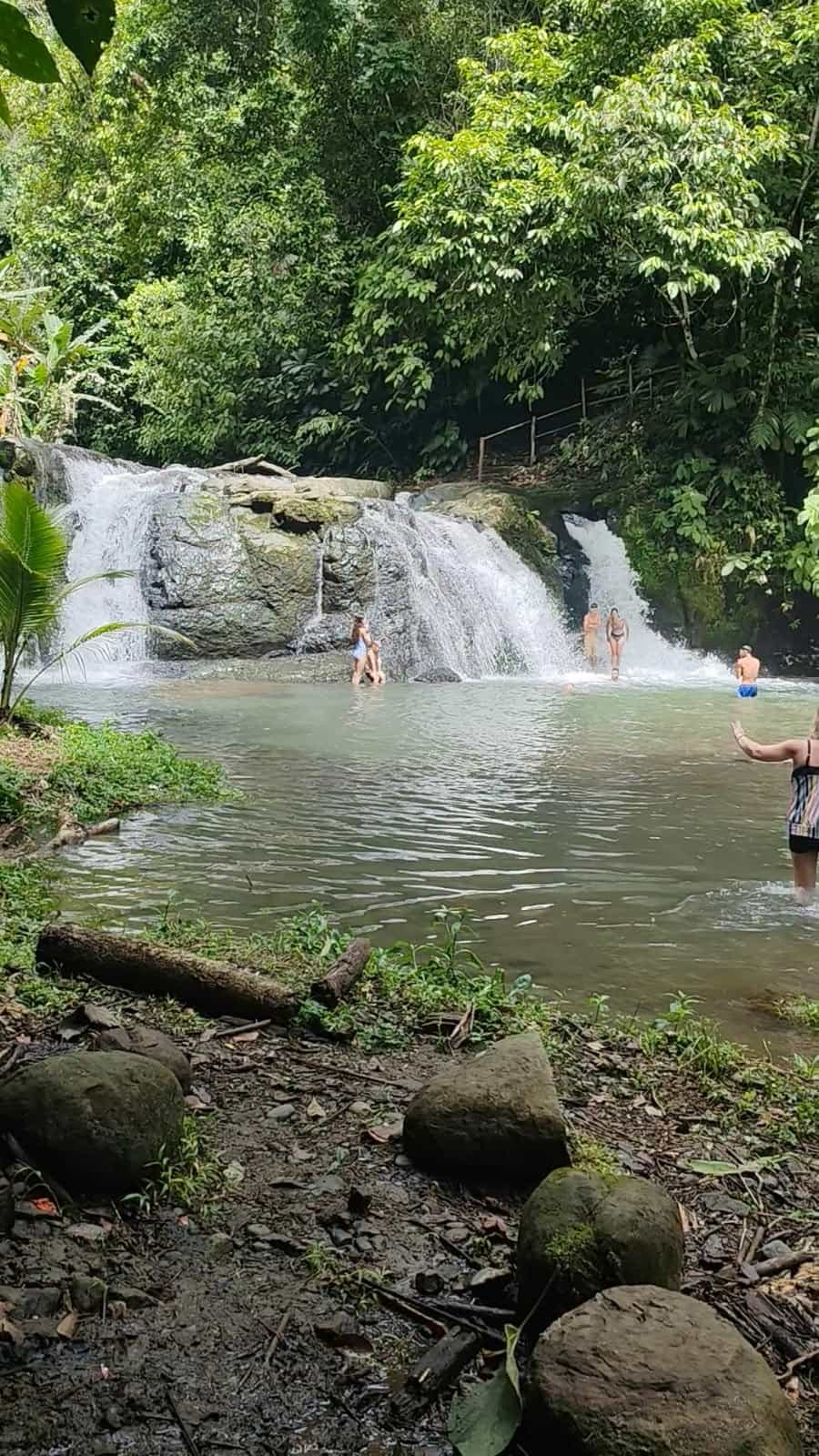 Cascada Bribri